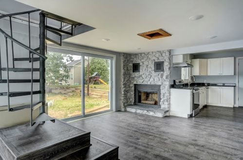 99 Lk Shr Dr, Northwood NH  03261-3707 exterior