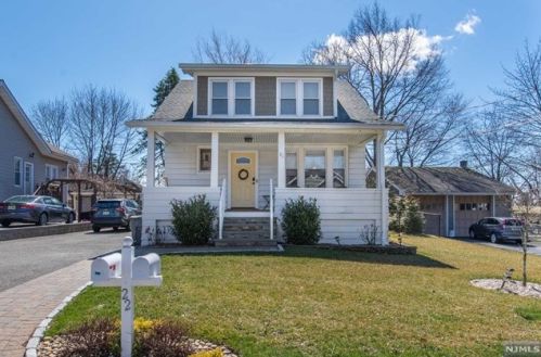 22 Terrace Ave, Paterson NJ  07508-2616 exterior