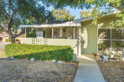 19226 Avenue Of The Oaks, Santa Clarita, CA 91321-1464