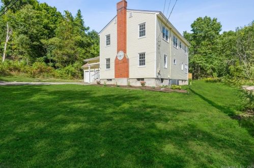 389 Mount Tobe Rd, Plymouth, CT 06782-2808