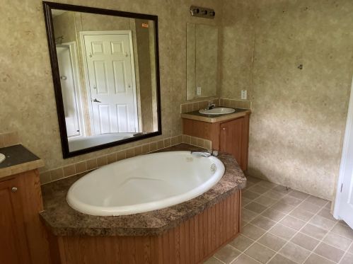 266 Jay In Rd, Defuniak Springs FL  32435-3724 exterior