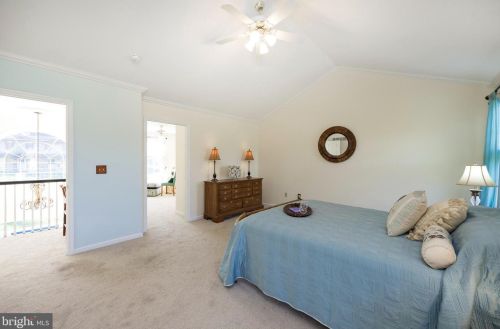 2015 School Rd, Pottstown PA  19465-8849 exterior