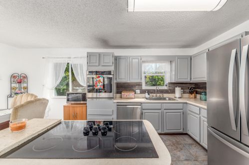 8407 Winter Gdn Pkwy, Fort Pierce FL  34951-1858 exterior