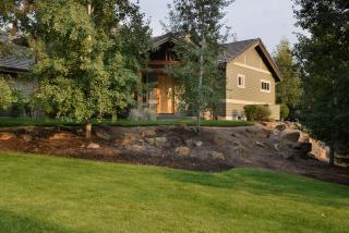 19480 Ironwood Cir, Bend, OR 97702-1971