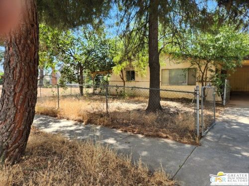 1311 Pennsylvania Ave, Beaumont, CA 92223-1736
