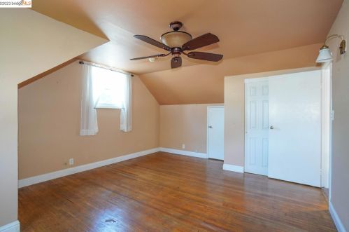 2322 Olinda Ct, Pinole CA  exterior