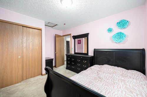 8311 Crete Ln, Blacklick OH  43004-8307 exterior