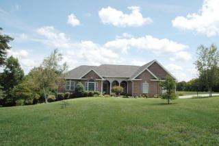 1230 Windridge Rd, Friendsville, TN 37737-2056