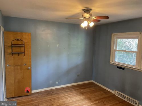 1215 Stratford Ave, Melrose Park PA  19027-3029 exterior