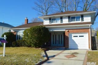 857 Hayes St, North Baldwin NY  11510-4645 exterior