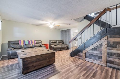 14677 Pine Glen Cir, Lutz FL  33559-3289 exterior