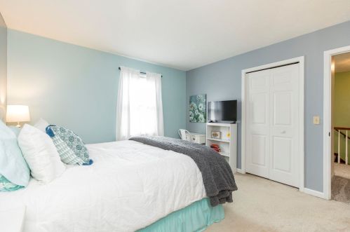 12380 Cavalry Ct, Granger IN  46530-7123 exterior