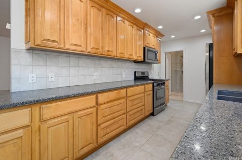 1737 Beacon Ave, Anaheim, CA 92804-4514