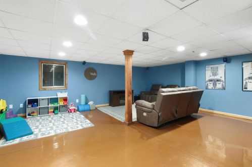 1158 101 St, Kenosha WI 53158-4034 exterior