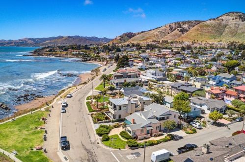 1702 Ocean Blvd, Pismo Beach, CA 93449-1936
