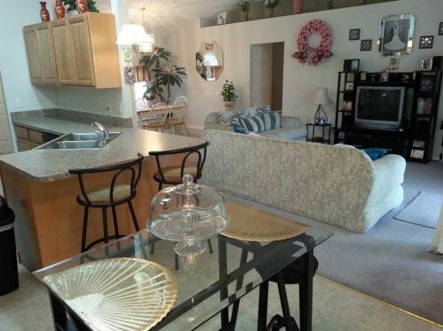 1660 Barber St, Sebastian, FL 32958-6270