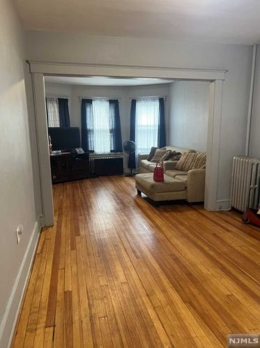 16 7th St, Paterson NJ  07522-3802 exterior