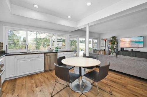 9878 Avenida Mateo, Cypress CA  90630-3445 exterior