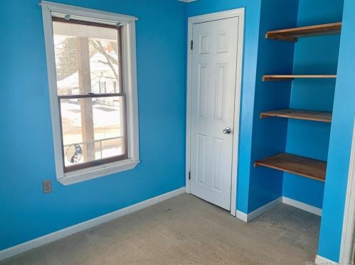 107 Brown Ave, Norwich CT  06351-1927 exterior