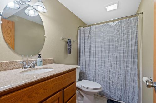 1223 Riverton Dr, Mukwonago WI  53149-1053 exterior