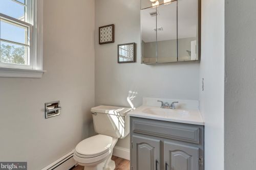 736 Bell Ln, Prospectville PA 19002-3304 exterior