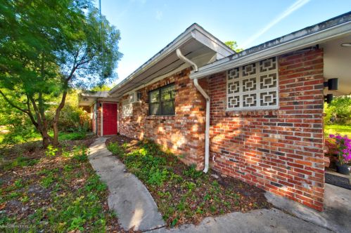 182 Park Ln, Titusville FL  32780-4707 exterior