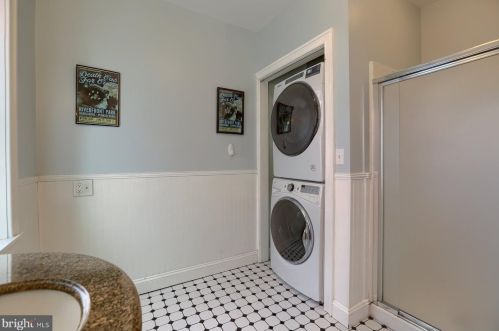 429 Boas St, Harrisburg PA 17103-1604 exterior