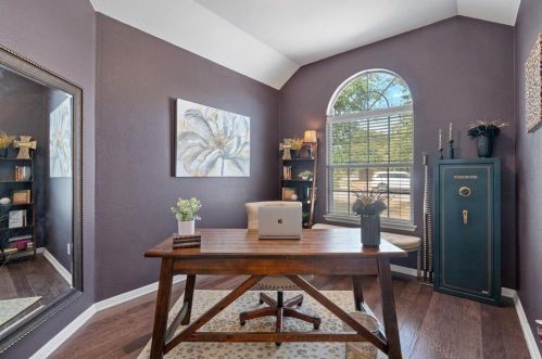 156 San Miniato St, Georgetown TX  78628-7030 exterior