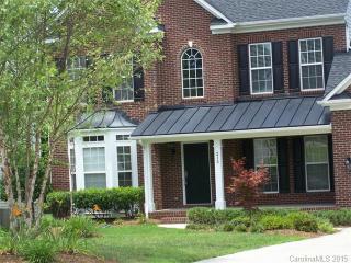 213 Flowering Grove Ln, Mooresville, NC 28115-6999
