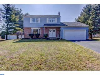 1508 Hillcrest Ln, Downingtown, PA 19335-3519