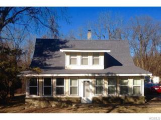 471 New Hurley Rd, Wallkill NY  12589-4140 exterior