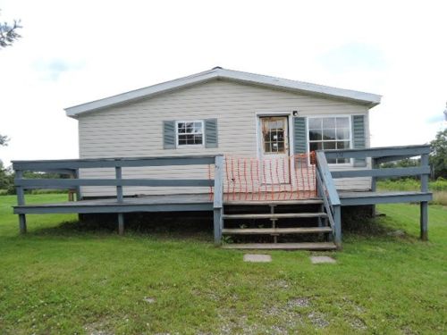 192 Eastern Ave, Richford, VT 05476-1252