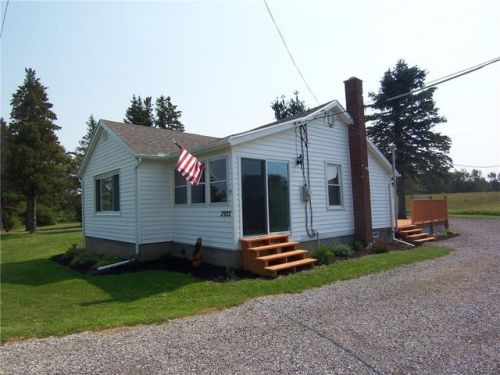 2922 Pearl Street Rd, Batavia, NY 14020-9530
