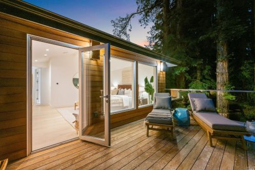 249 Blithedale Ave, Mill Valley CA  94941-2052 exterior