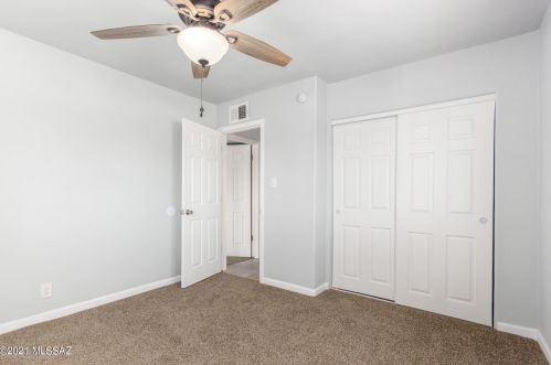 801 Kelso St, Tucson AZ  85705-4127 exterior