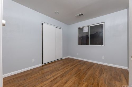 341 Haley St, Bakersfield CA 93307-1350 exterior