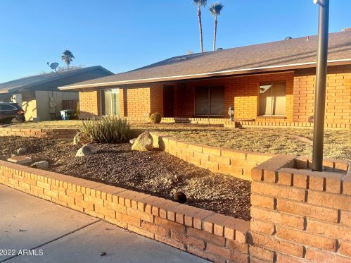 508 Angela Dr, Phoenix AZ  85022-1819 exterior