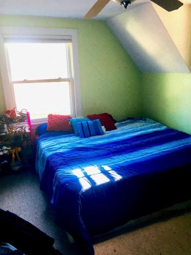 4054 71, Milwaukee WI 53220-2304 exterior