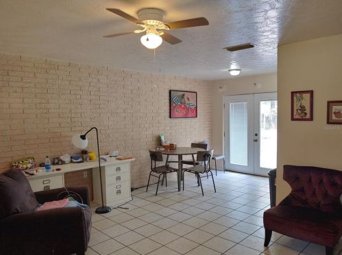 17360 65th Ln, Ocklawaha, FL 32179-3220