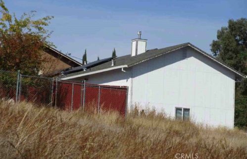 3320 Crowell Ln, Valley Springs, CA 95252-8693