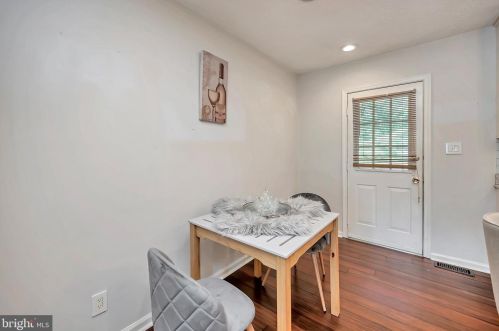 6103 Windsor Dr, Fredericksburg VA  22407-5036 exterior