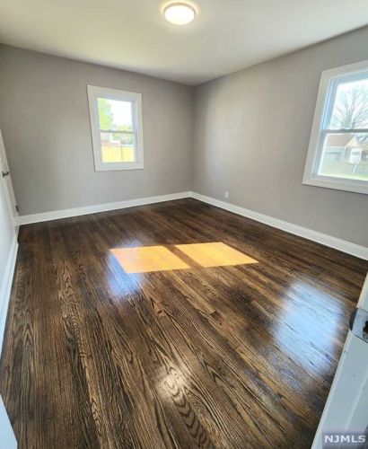 12 Lohmann Pl, Dumont NJ  07628-1520 exterior