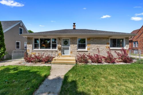 3319 Dayfield Ave, Milwaukee, WI 53207-3111