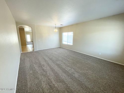 12418 Jefferson St, Avondale AZ  85323-8328 exterior