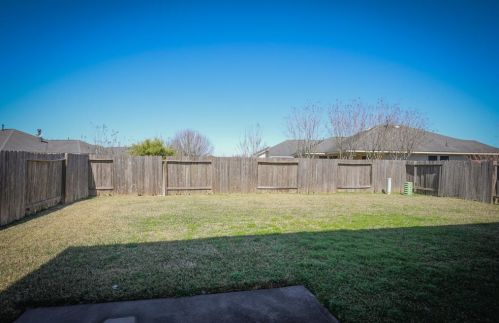 7426 Boerne Creek Dr, Richmond TX  77407-5043 exterior