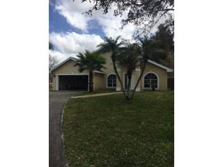3160 139th Ave, Hollywood, FL 33027-3944