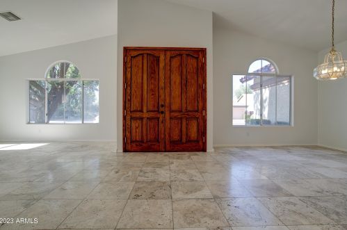 4632 Crocus Dr, Phoenix AZ 85032-5747 exterior