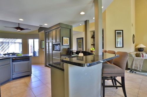 49503 Avenida Vista Bonita, La Quinta CA  92253-2537 exterior