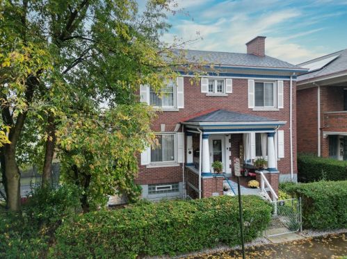 417 Hallett Pl, Pittsburgh, PA 15202-3610