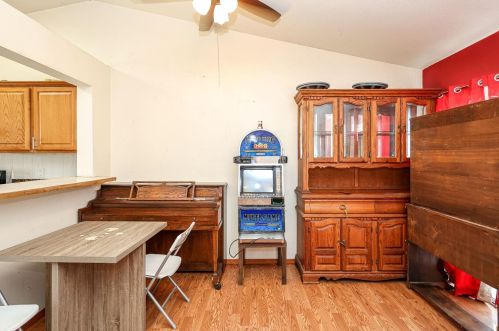 1011 Grackle Ct, Newman CA  95360-1861 exterior